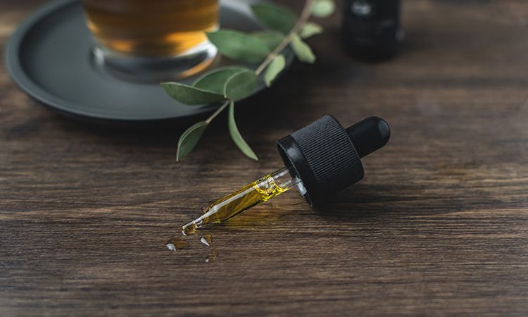 Olejki eteryczne, kosmetyczny olejek a olej naturalny - jakie są między nimi różnice?