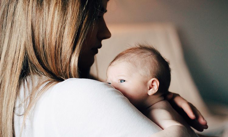 Łagodna i skuteczna pielęgnacja skóry noworodka i niemowlęcia